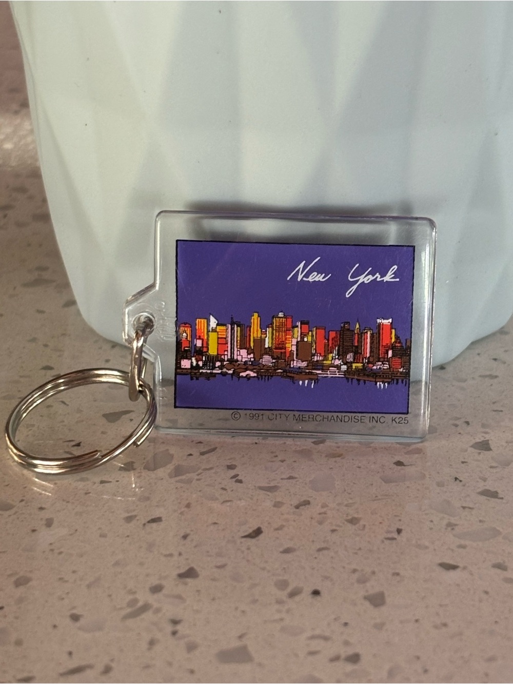 Vintage 1991 New York City Skyline Souvenir Keychain – City Merchandise Inc.